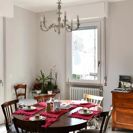 B&B Porta Romana-Language And Art-3